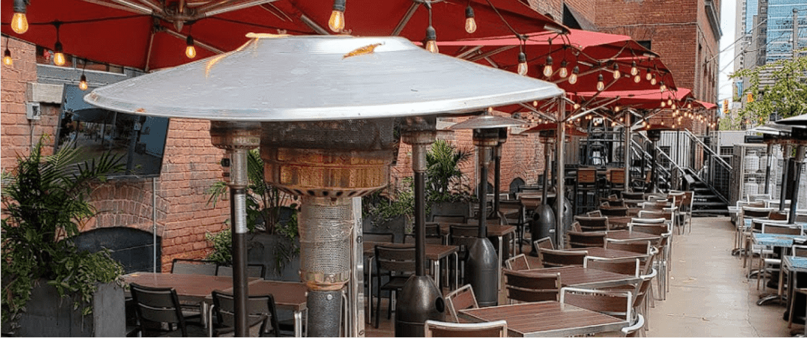 Sfruttando l'UGC, le Social Wall hanno aiutato Jack Astor's ad aumentare il coinvolgimento dei visitatori