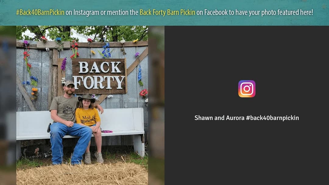 Social wall display at an Agriculture event using the Modern Slideshow layout