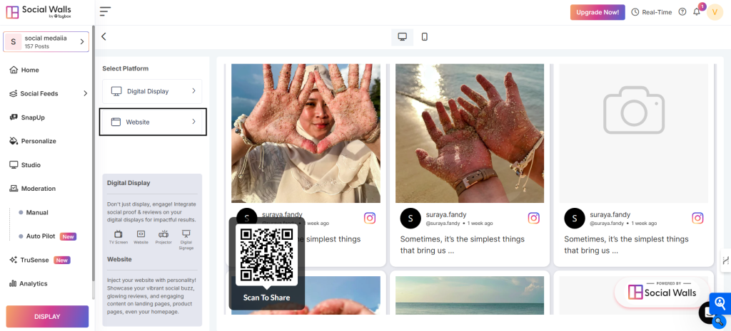 Social Walls
